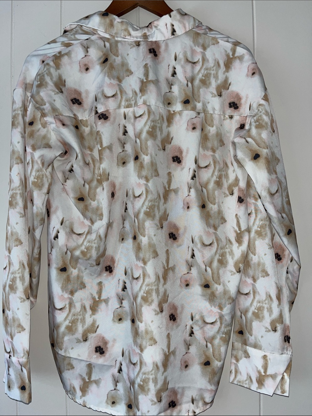Floral Button-Up Blouse in Blush & Taupe - Picture 7 of 7